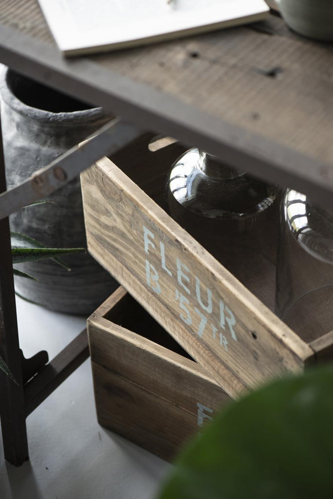Kistensatz mit Aufschrift Fleur B